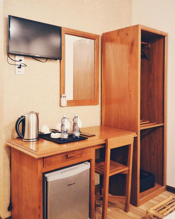 Six Stars Guest House Nyaung-U Dış mekan fotoğraf